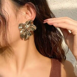 ZARA Gold geometric Statemen earrings